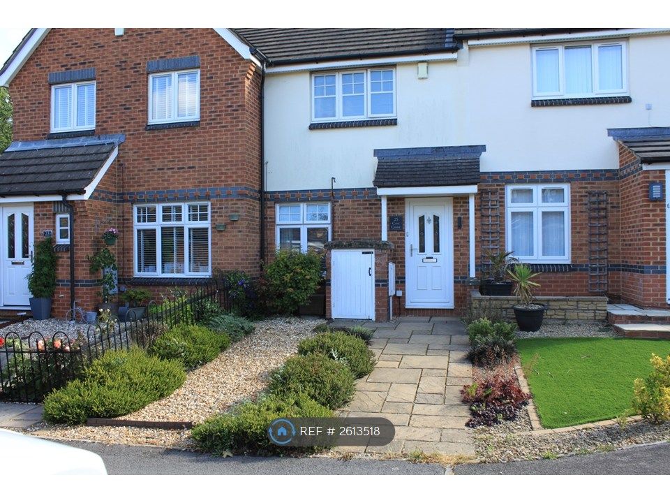Property photo 1 of 12 Front (Middle House)