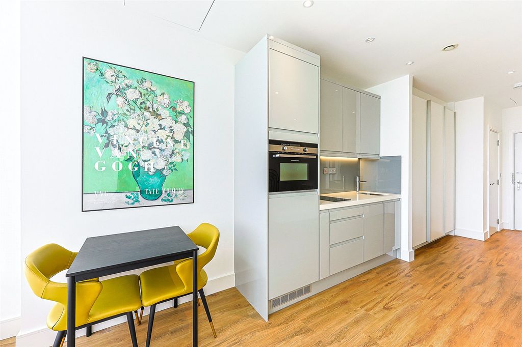 Property photo 2 of 11 Picture No. 05