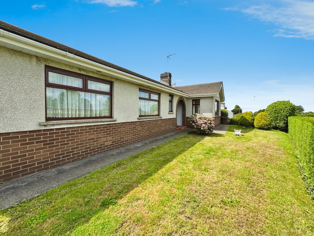 Property photo 3 of 28 3670487