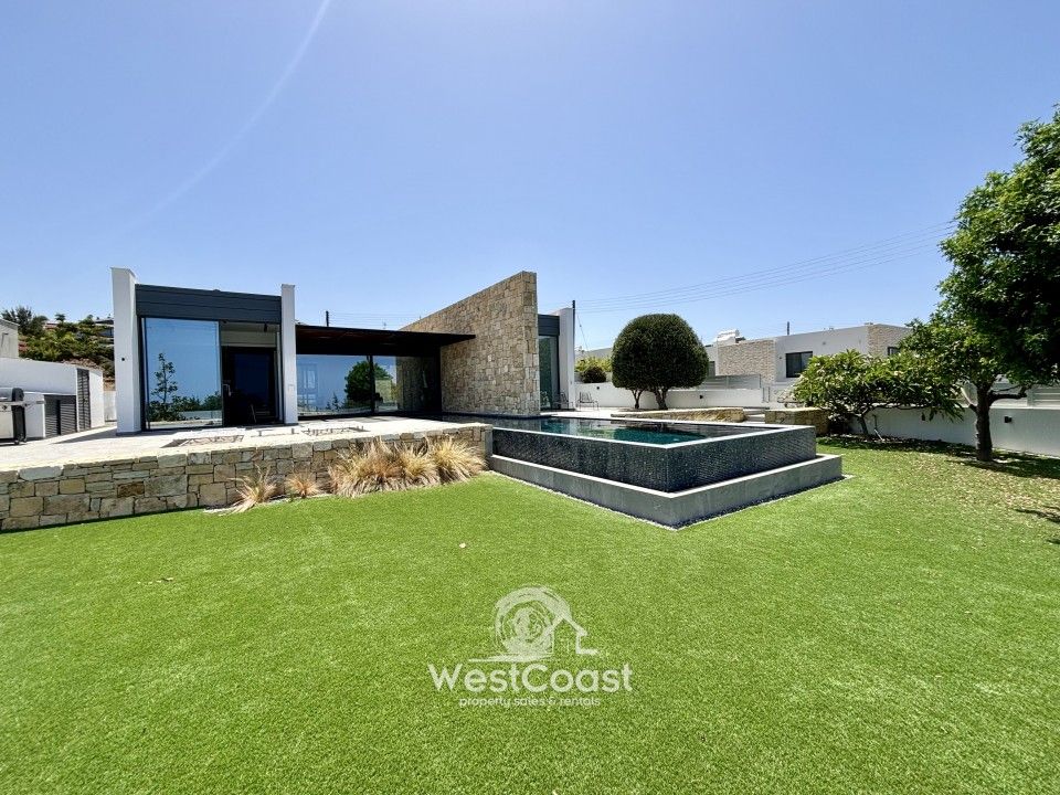 Property photo 1 of 23
