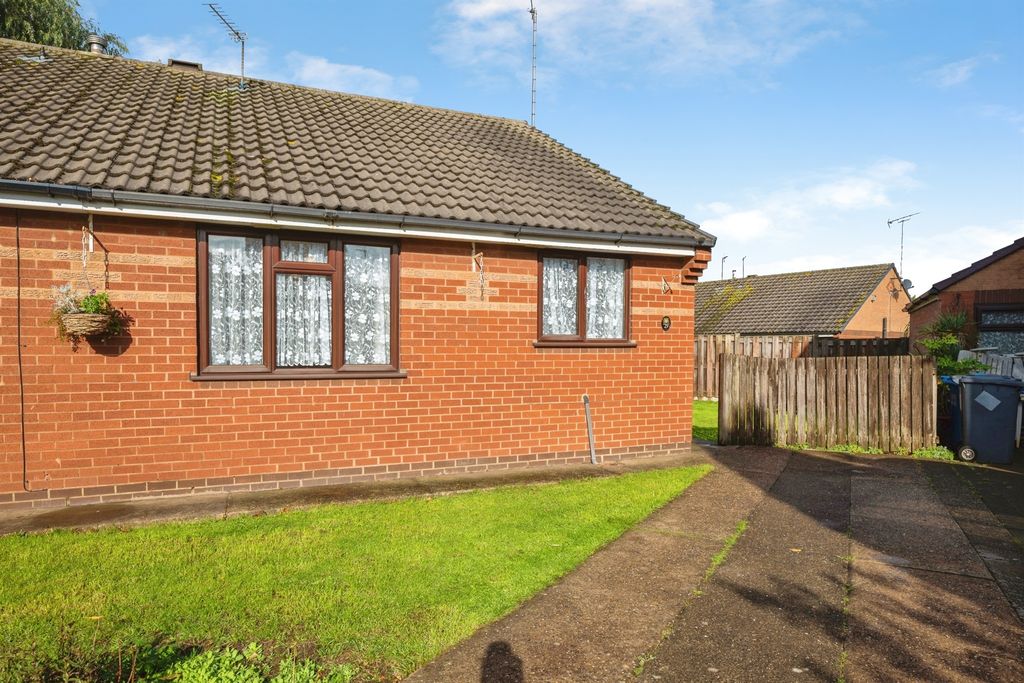 Property photo 1 of 14