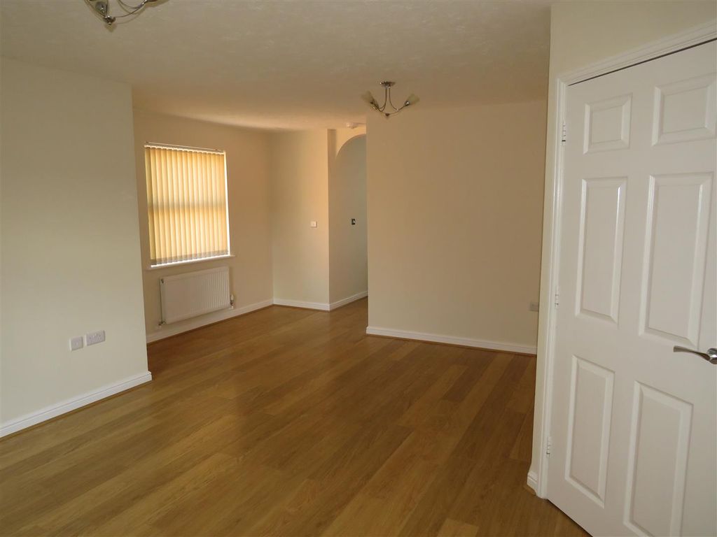 Property photo 2 of 10 Img_9022.Jpg