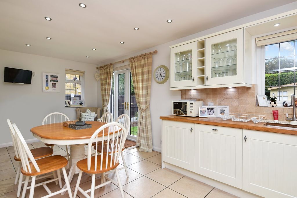 Property photo 3 of 35 Picture No. 31