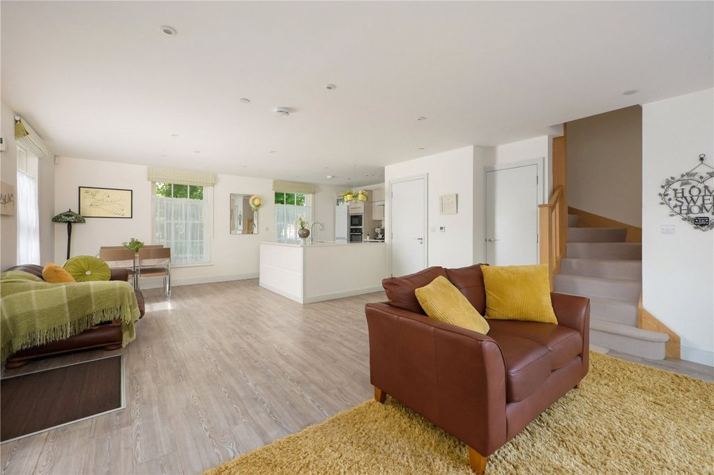 Property photo 3 of 24 Picture No. 03