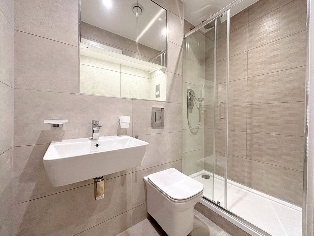 Property photo 3 of 7 Picture No. 06