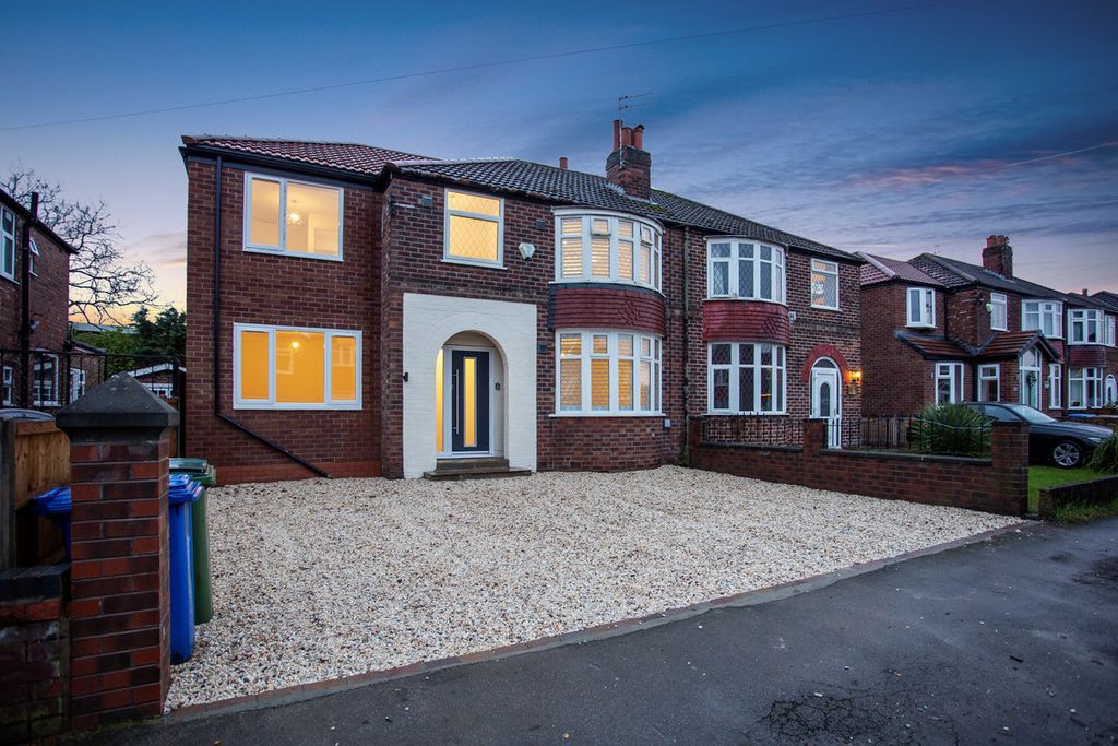 Property photo 1 of 29