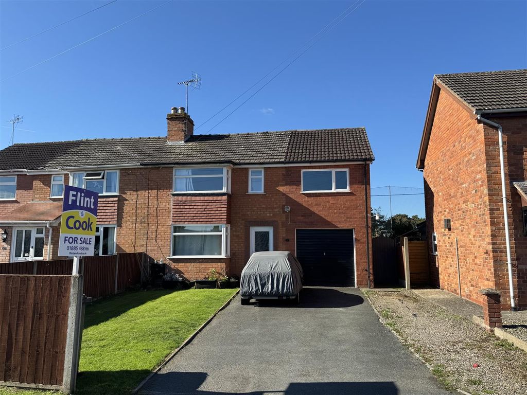 Property photo 1 of 16 Hatton Park Front.Jpg