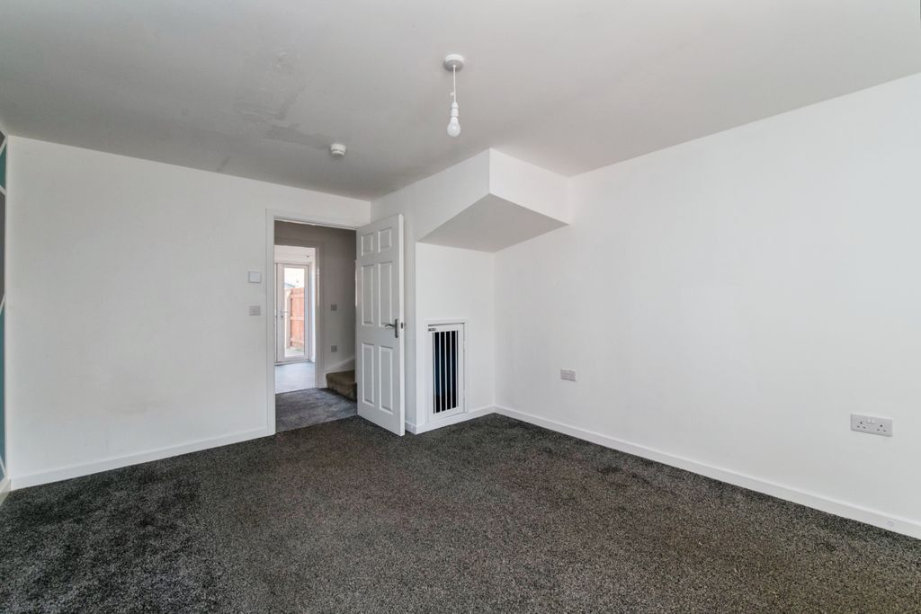Property photo 3 of 14 Floorplan