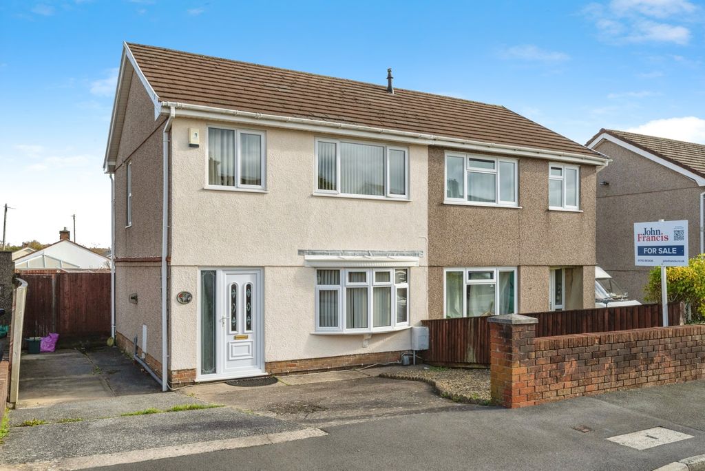 Property photo 1 of 17 Photo