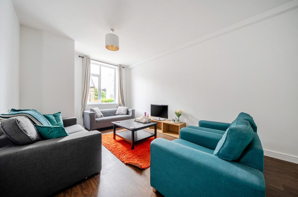Property photo 2 of 27 1478689-1-6A2Acd2...