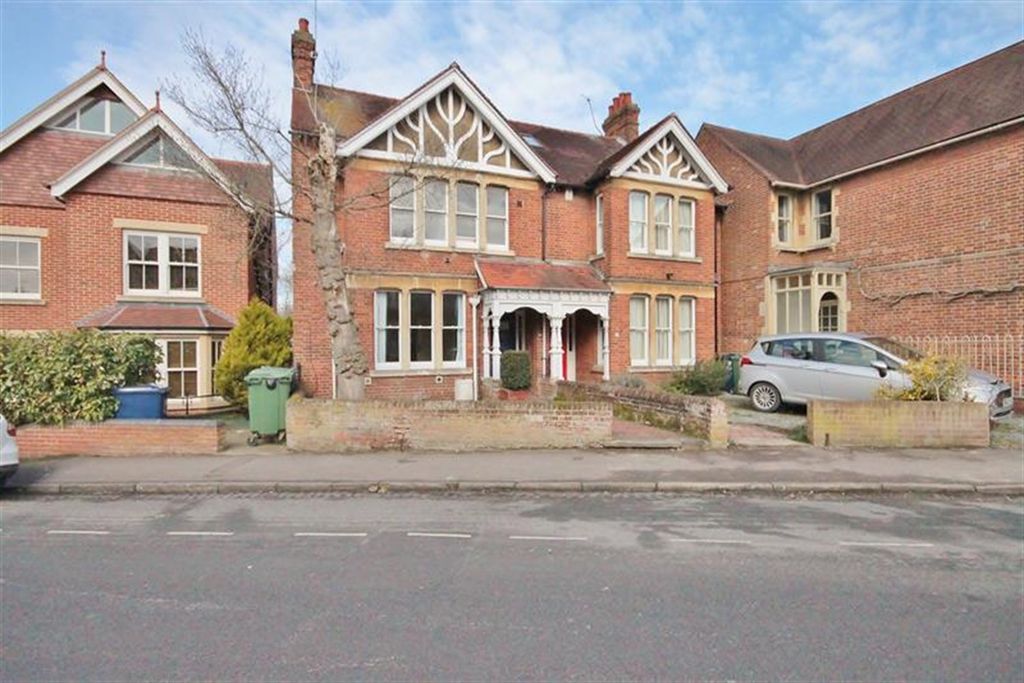 Property photo 1 of 7 (Main)