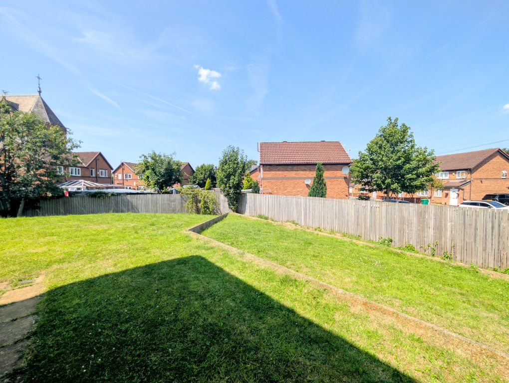 Property photo 2 of 7