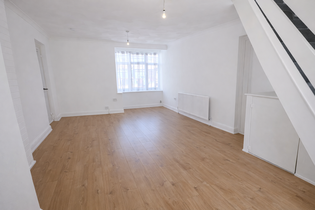 Property photo 2 of 13 Lounge Diner