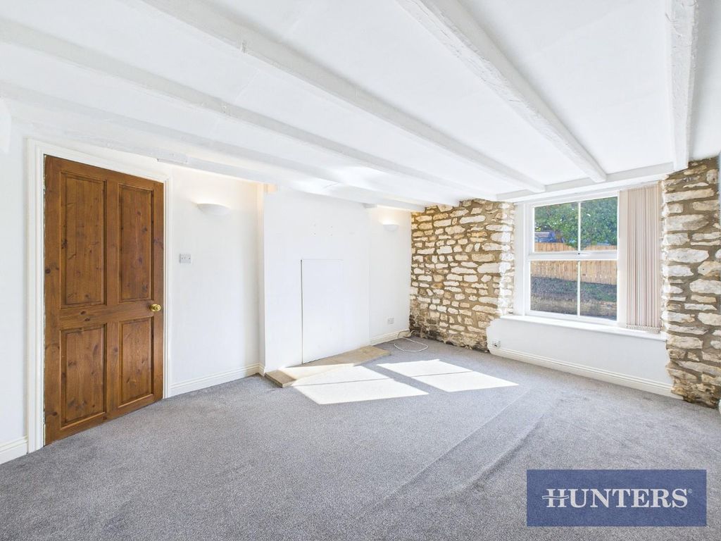 Property photo 2 of 18 Cam05333G0-Pr0009-Still002.Jpg