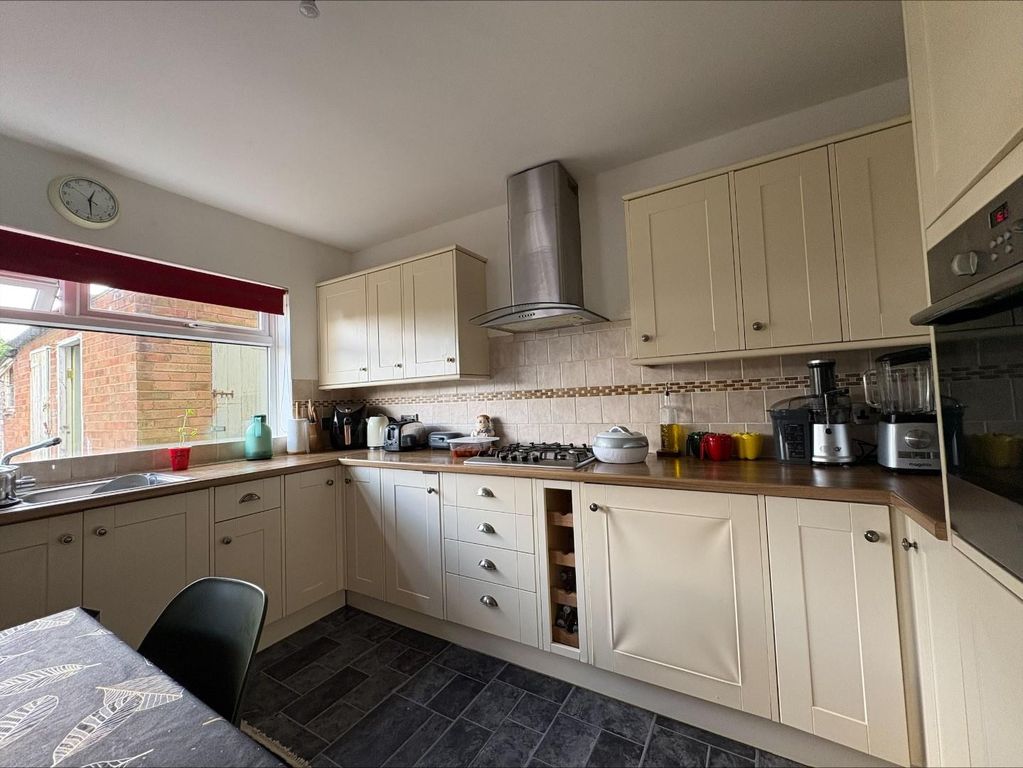 Property photo 3 of 11 Processed-705E4Cae-345A-4F07-B84C-9C01D1665Fb3.Jpe