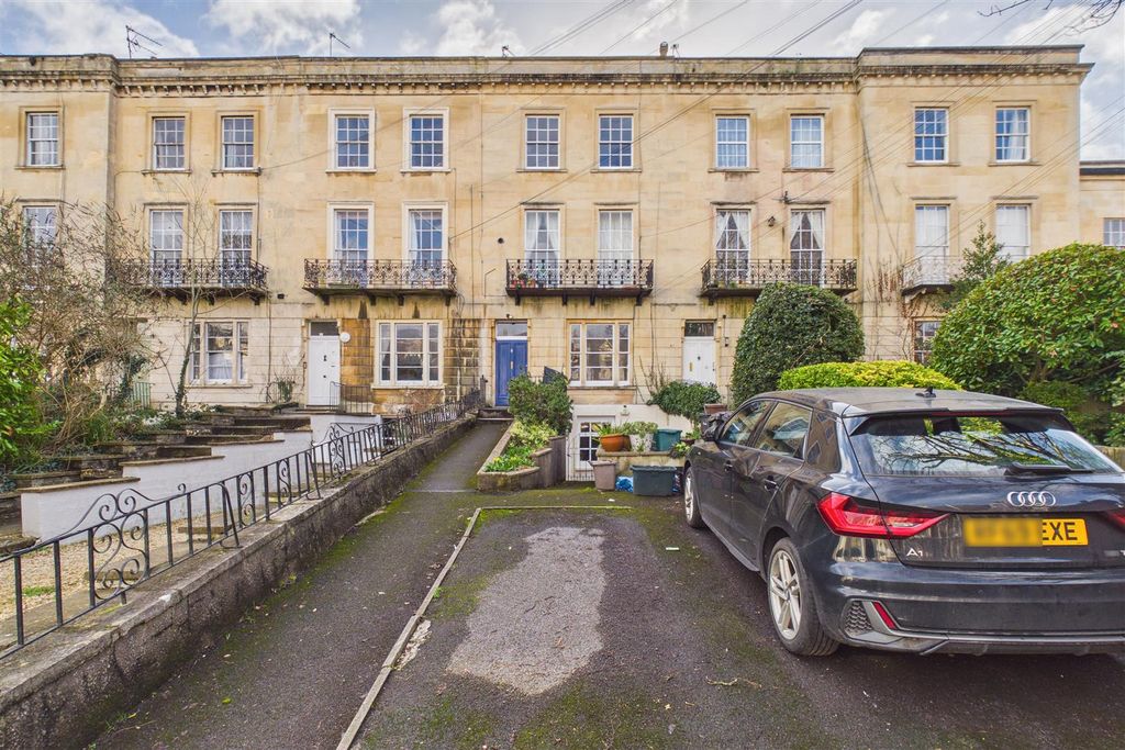 Property photo 1 of 7 Exterior .Jpg