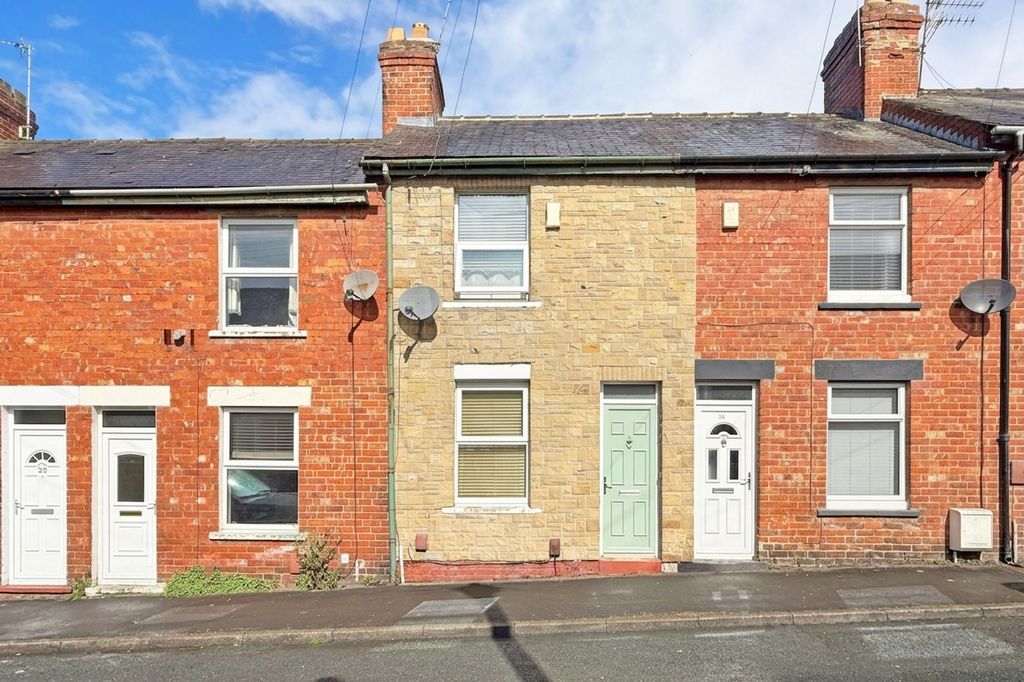 Property photo 1 of 12