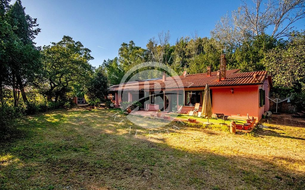 Property photo 3 of 27