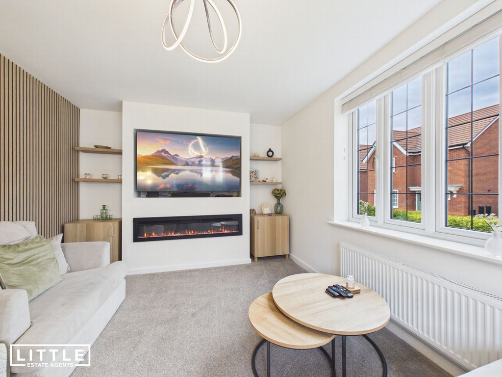 Property photo 3 of 35 Photo 34