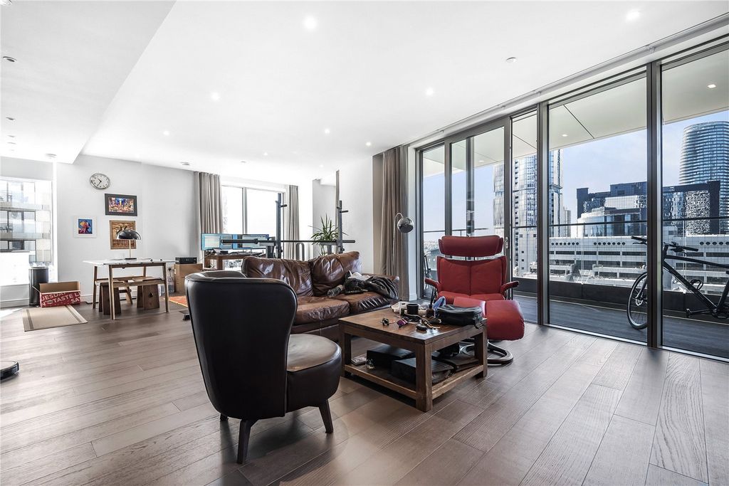 Property photo 1 of 9 Reception Room