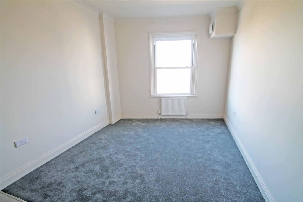 Property photo 3 of 5 007.Jpg