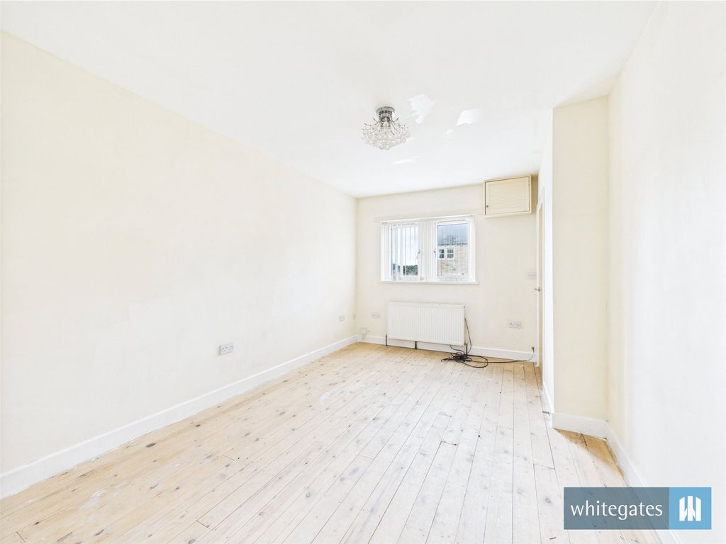 Property photo 2 of 14 Picture No. 07