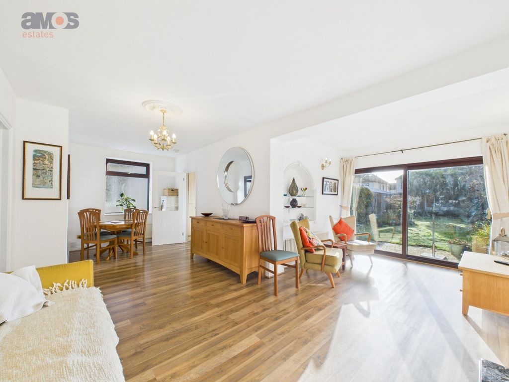 Property photo 2 of 16 4682273