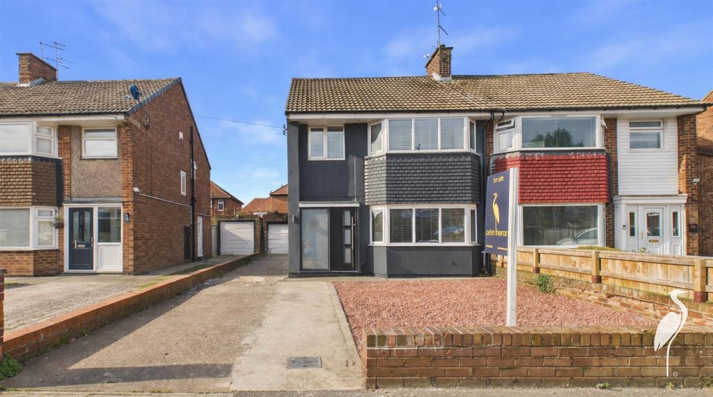 Property photo 1 of 22