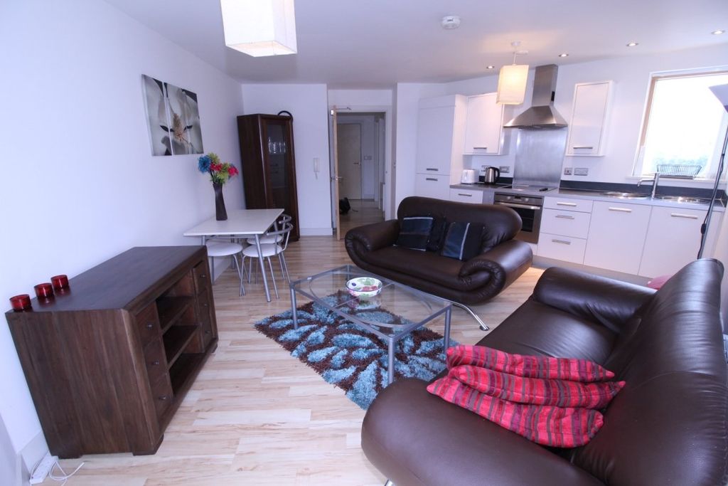 Property photo 3 of 7 Picture No. 15