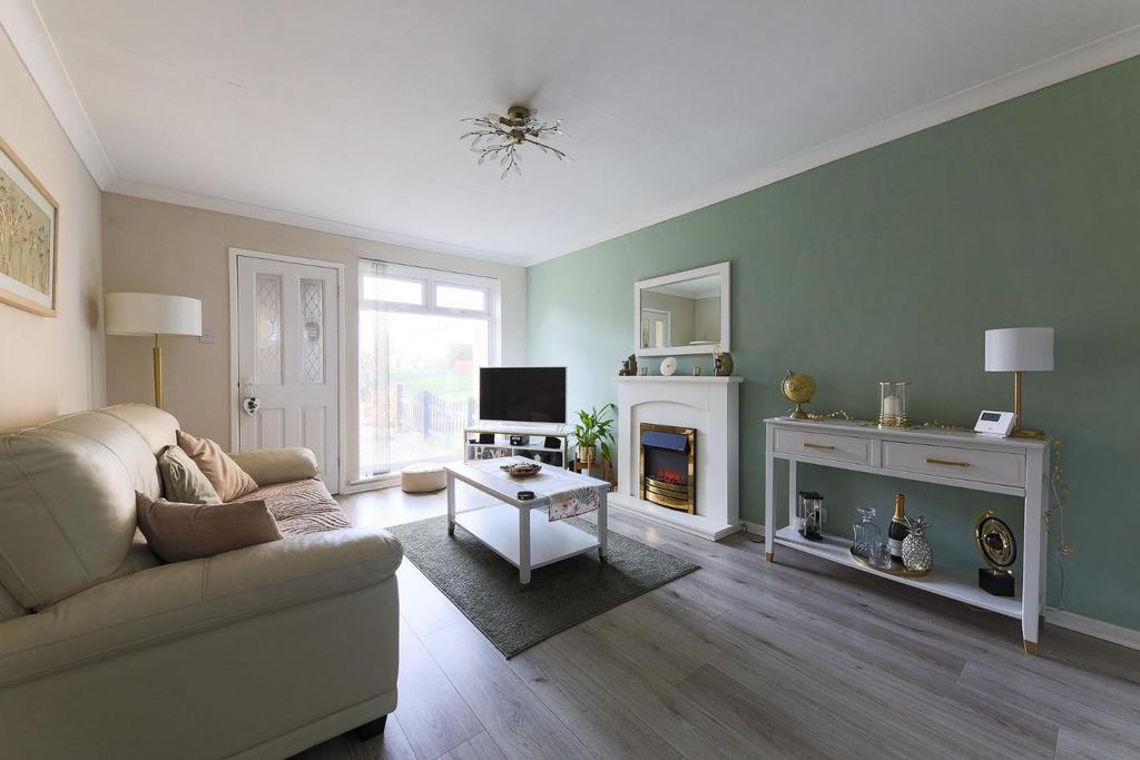 Property photo 3 of 13 Living Room