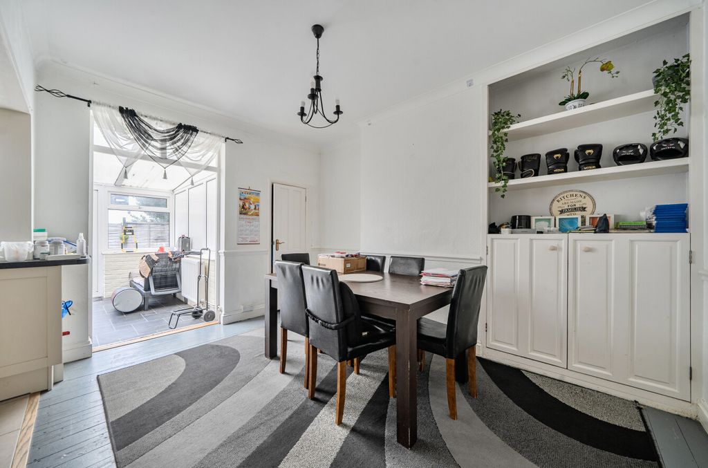 Property photo 3 of 16 1432767-18-69c26A...