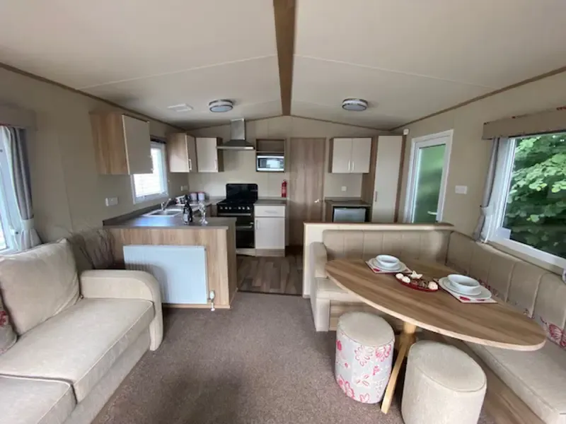 Property photo 3 of 11 Img 4487