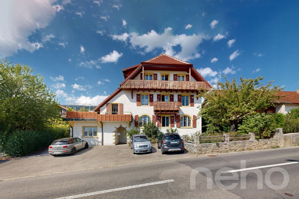 Property photo 1 of 12