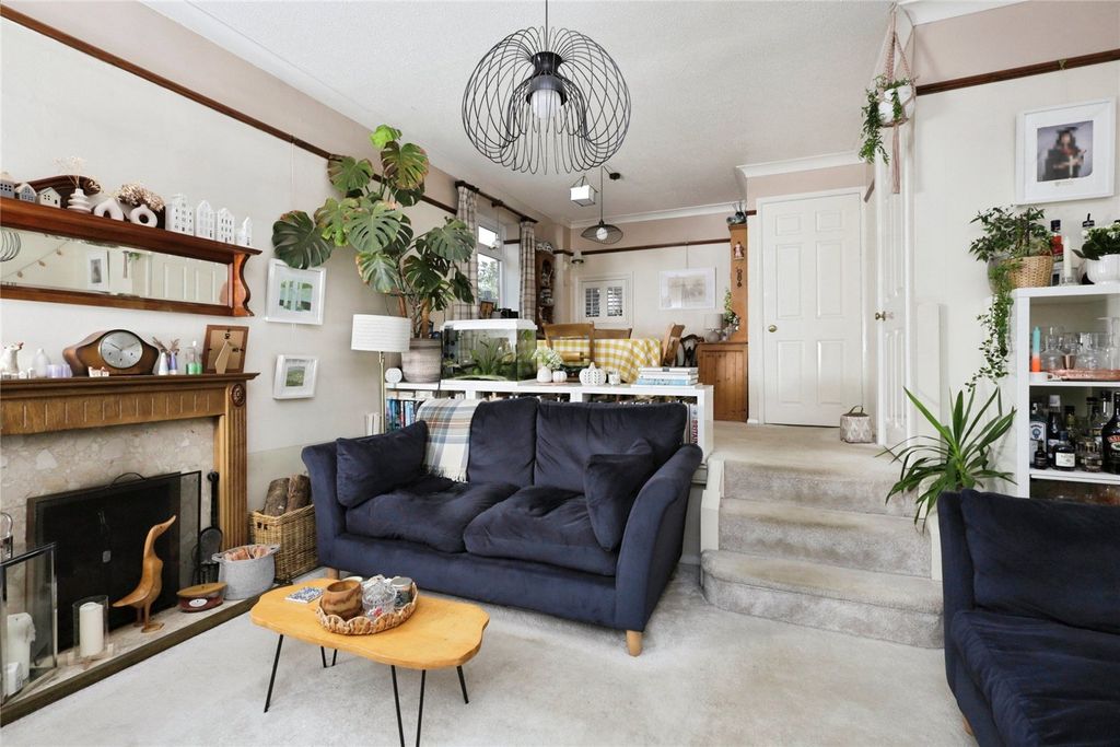 Property photo 2 of 17 Picture No. 04