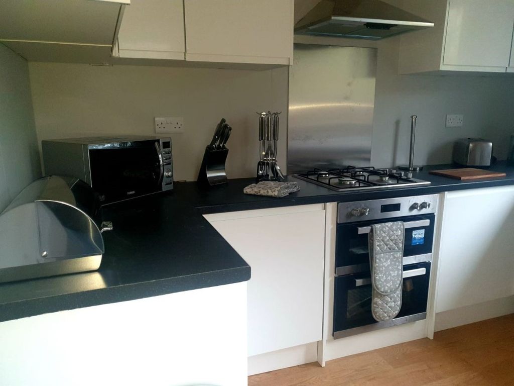 Property photo 2 of 5