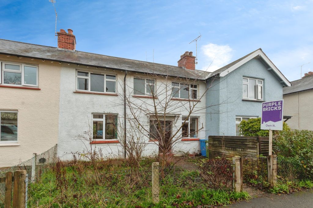 Property photo 2 of 20