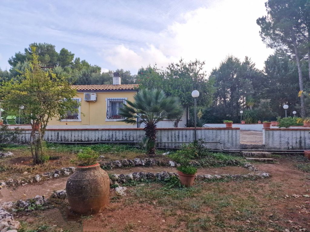 Property photo 2 of 73