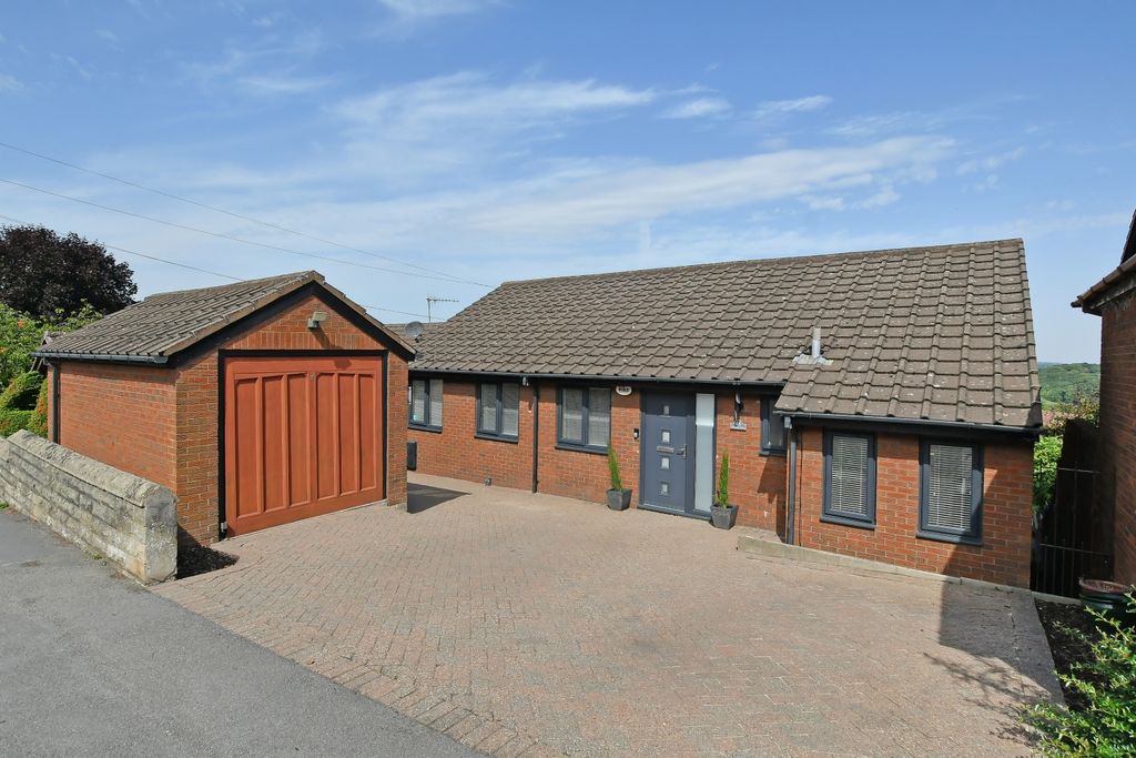 Property photo 1 of 31 Front External