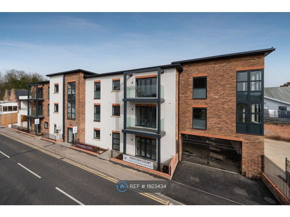 Property photo 3 of 16