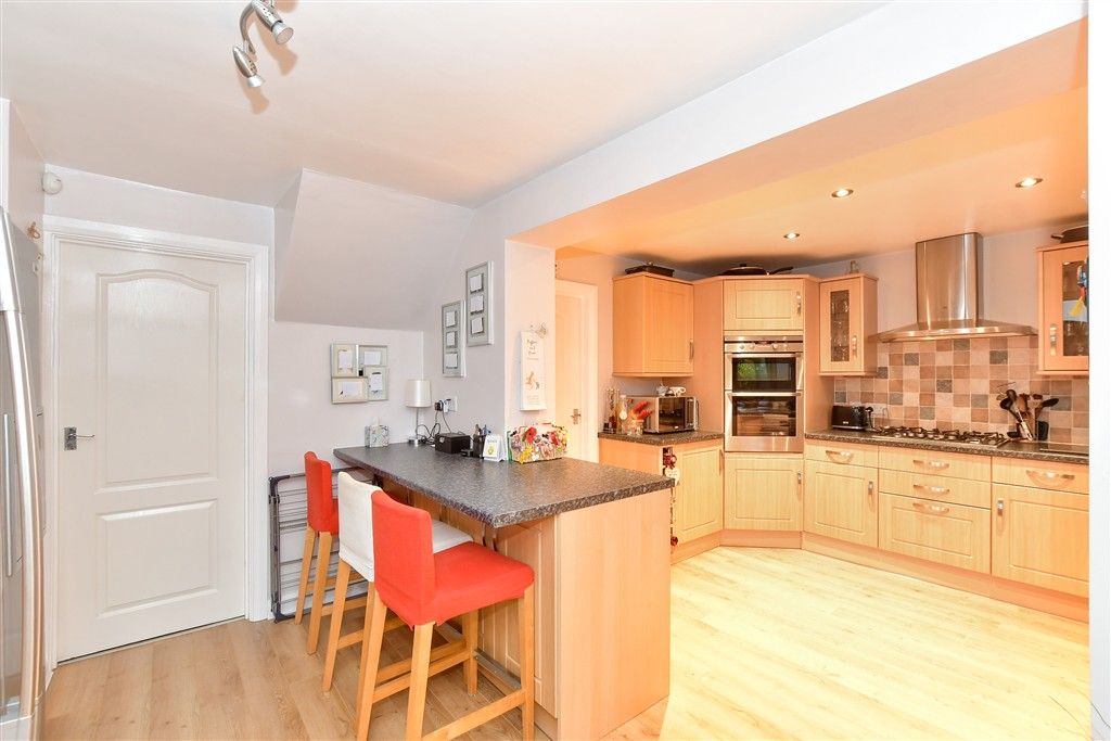 Property photo 2 of 15 Kitchen