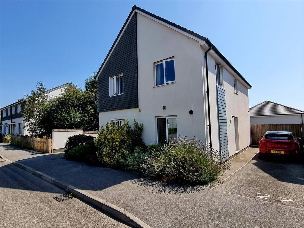 Property photo 1 of 23 Parking.Jpg