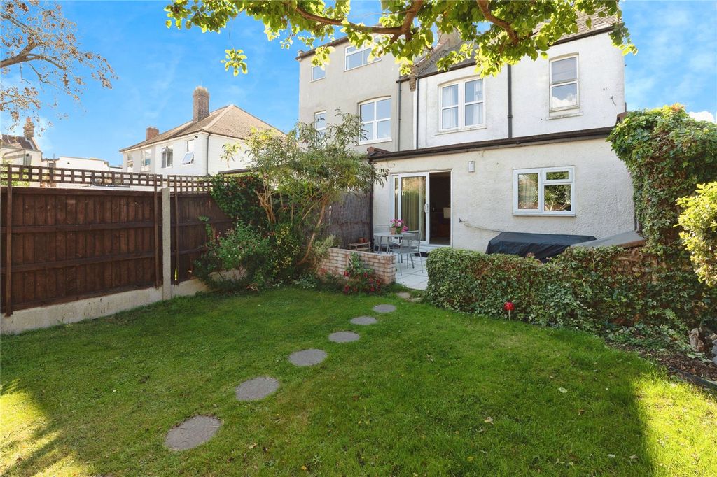 Property photo 2 of 13 Picture No. 34