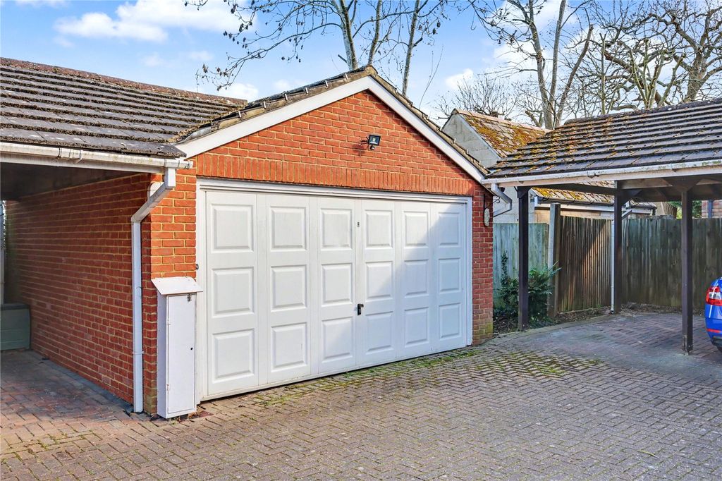 Additional image 29 of 3 bed flat for saleCulloden Road, Enfield EN2