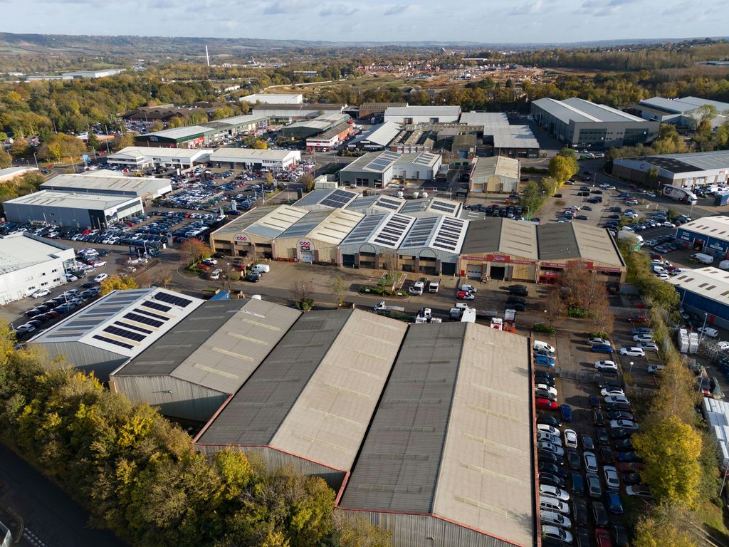 Property photo 1 of 9 Euroway Tp_025.Jpg