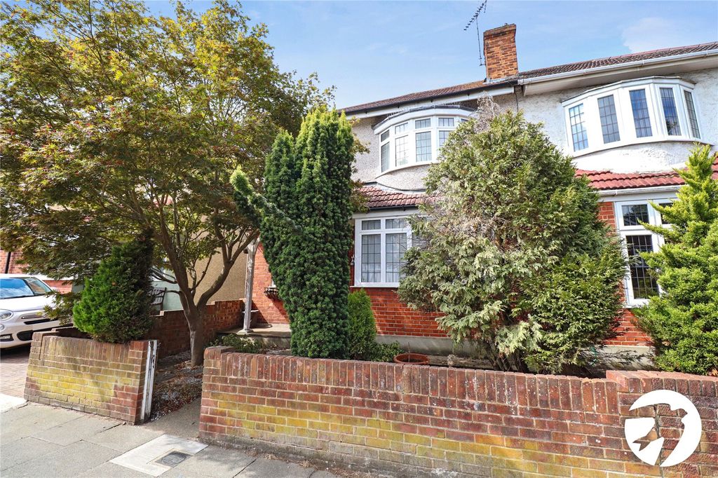 Property photo 1 of 20 Picture No. 24