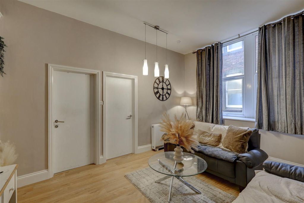 Additional image 5 of 8 bed property for saleCastlegate, Penrith CA11
