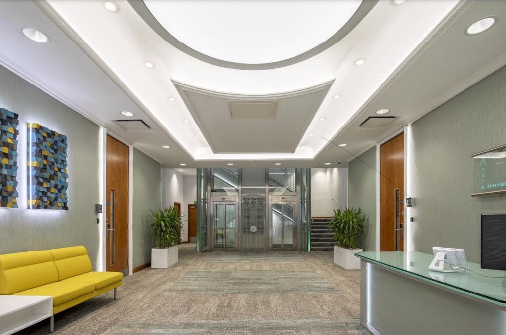 Property photo 2 of 6 Apsley Reception.Jpg