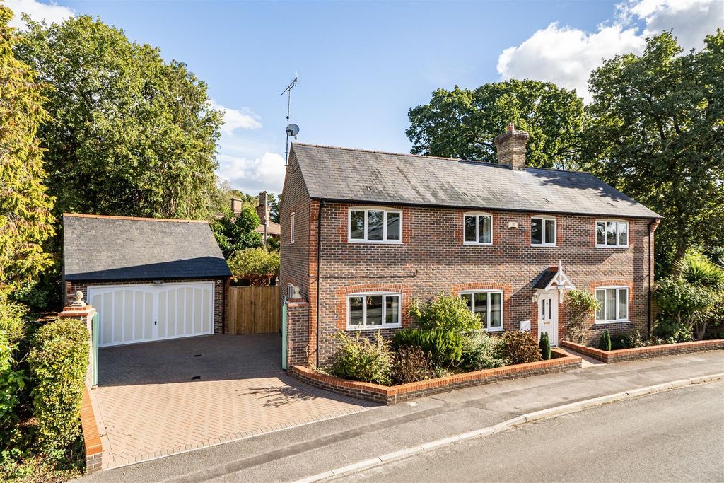 Property photo 1 of 16 New Egdon House