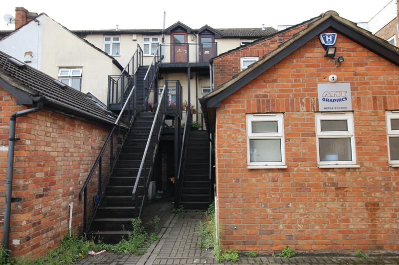 Property photo 2 of 6 View Of Flat Entrance