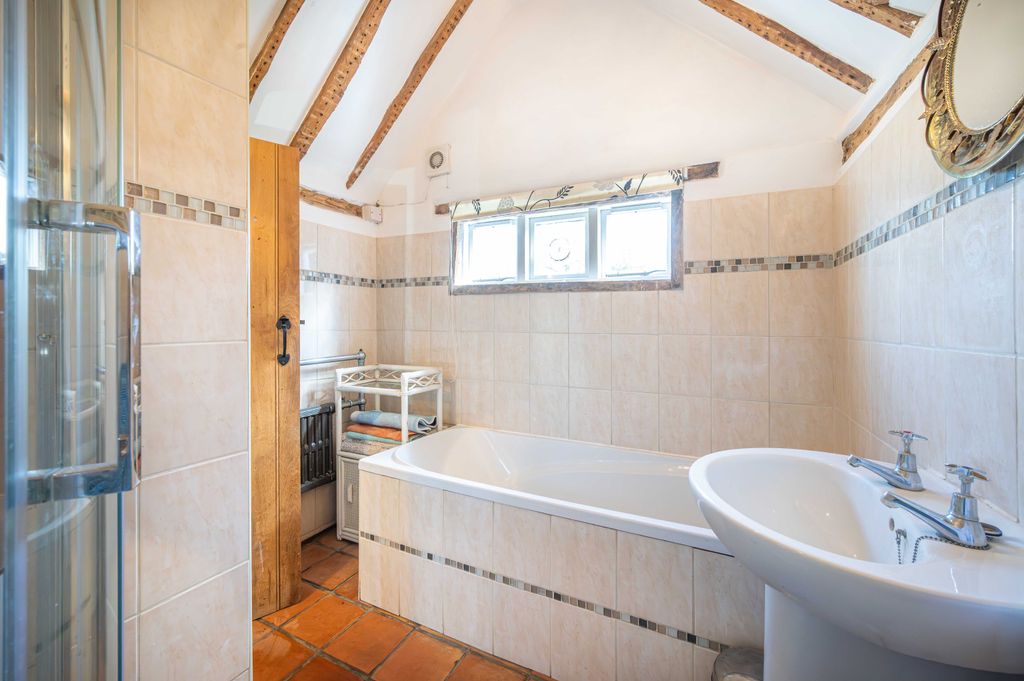 Additional image 31 of 2 bed cottage for saleBishopsland Lane, Dunsden RG4